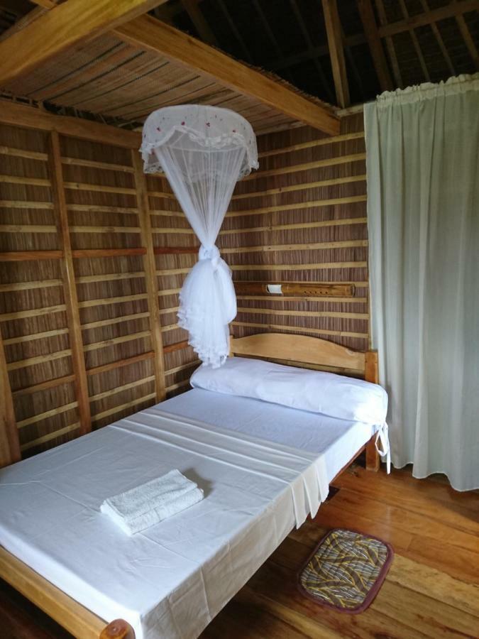 Tinaoog Beach Resort Alad Ngoại thất bức ảnh